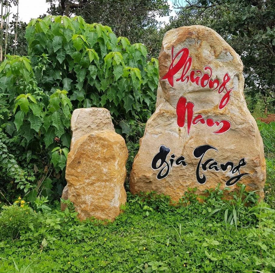 Phuong Nam Gia Trang Farmstay Gia Nghĩa エクステリア 写真