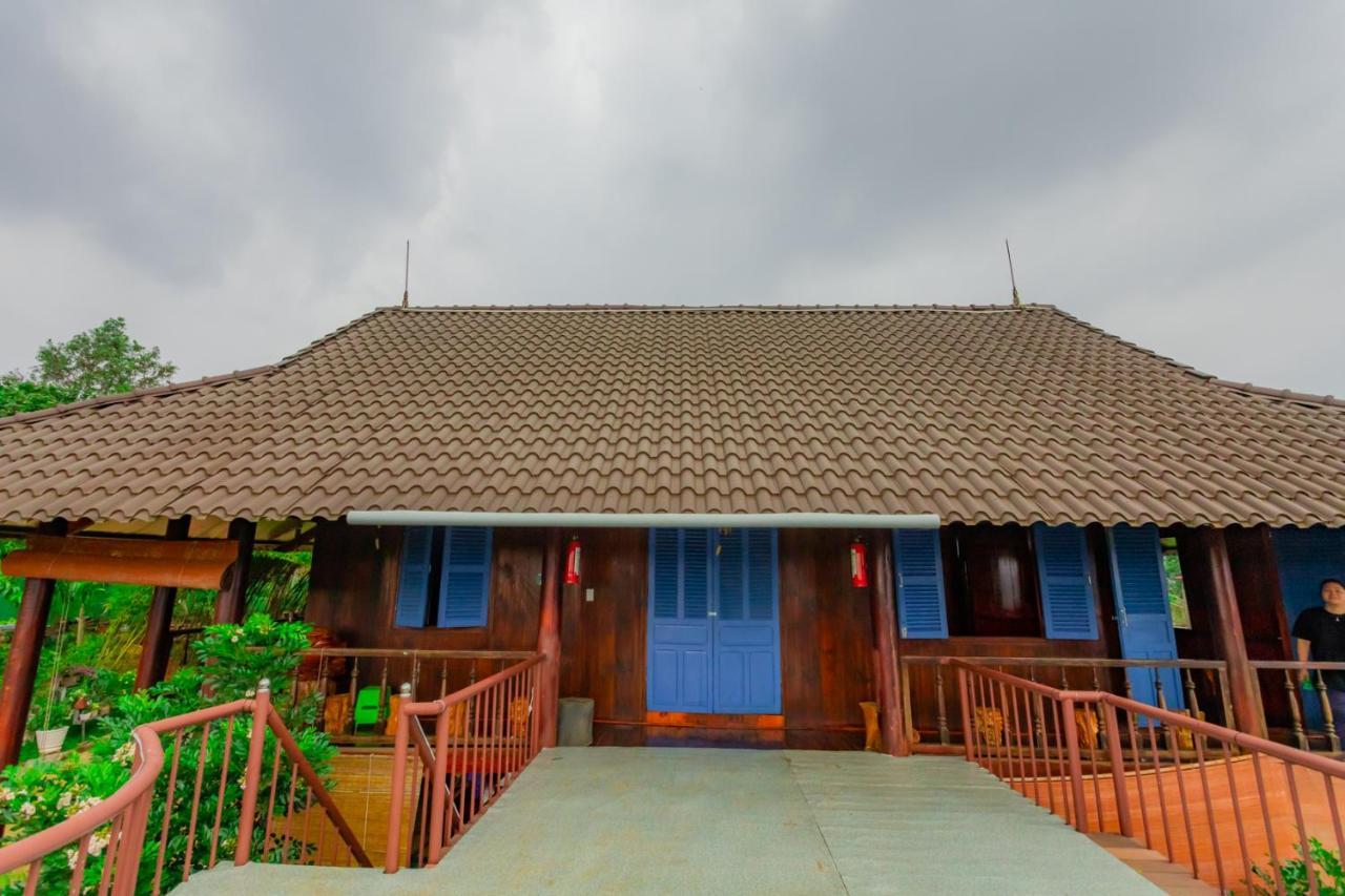 Phuong Nam Gia Trang Farmstay Gia Nghĩa エクステリア 写真