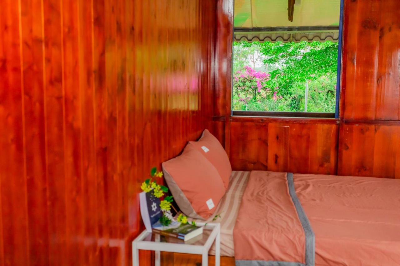 Phuong Nam Gia Trang Farmstay Gia Nghĩa エクステリア 写真